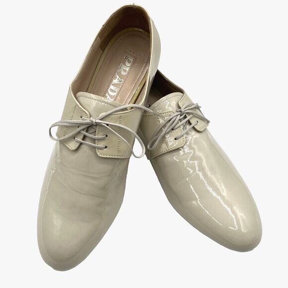 Women's Prada Vernice Soft 2 Oxford Cream Patent Leather New without Tags EU 40 - Picture 2 of 13